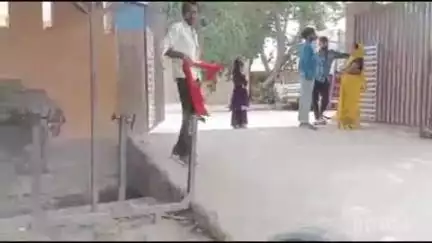 देेेवरिया: कालाबन गांव में मां के डांटने पर नाबालिक ने खाया जहरीला पदार्थ, हुई मौत