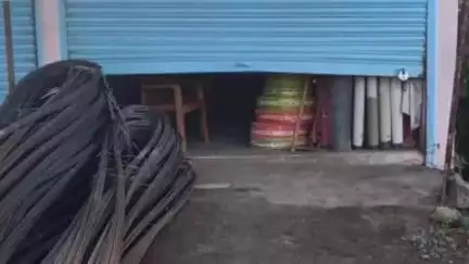 परभणी: पोखर्णी फाटा येथे हार्डवेअर दुकानाचे शटर तोडून चोरी करण्याचा प्रयत्न