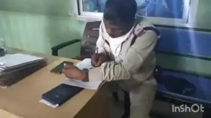 ग्राम बखारीकोना में 3 लोगो ने एक राय होकर युवक की जमीन पर अवैध कब्जा कर अश्लील गाली गलौज कर दी जान से मारने की धमकी पुलि