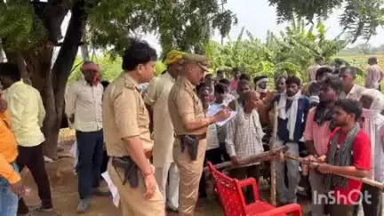 औरैया: दिबियापुर क्षेत्र के पुरवा राय गांव में घर के अंदर मृत अवस्था में मिला युवक, मौके पर पहुंची पुलिस जांच में जुटी