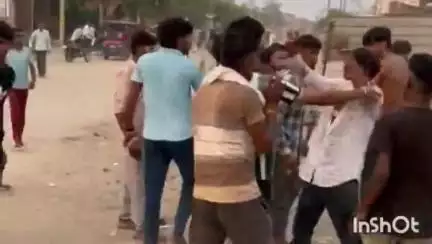गढ़मुक्तेश्वर: कस्बा गढ़मुक्तेश्वर में जिम करने आए युवक पर दबंग ने धारदार हथियार से किया जानलेवा हमला, वीडियो वायरल