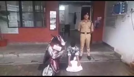 ऋषिकेश: पुलिस ने तुलसी विहार भट्टोवाला फाटक के पास से शुभम को शराब तस्करी के आरोप में किया गिरफ्तार