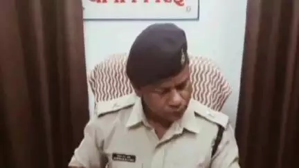 पिपरई: एएसपी ने किया पिपरई थाने का औचक निरीक्षण, दिए आवश्यक दिशा-निर्देश