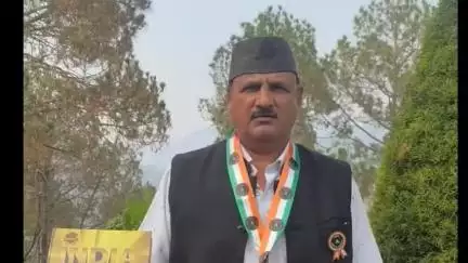 पिथौरागढ़: अनूठा पौधारोपण आंदोलन इंडिया बुक में हुआ दर्ज