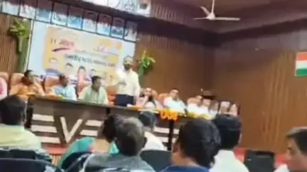 टिहरी: केंद्र सरकार के 11 साल पूर्ण होने पर थत्यूड़ ब्लॉक मुख्यालय में आयोजित कार्यक्रम में MLA प्रीतम सिंह पवार ने की शिरकत