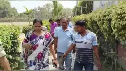 बेतिया: नजरबाग पार्क के निरीक्षण के दौरान महापौर ने दी जानकारी, जेम पोर्टल पर चार ओपन जिम की निविदा हुई जारी