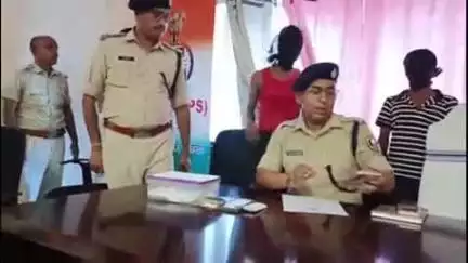 बिहार: हरनौत के चेरण गांव में रिटायर बैंक कर्मी के घर में लूट, दो अपराधी सामान के साथ गिरफ्तार