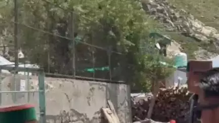 सांगला: कारू यंग्स क्लब छितकुल की ओर से छितकुल कप सीजन वन क्रिकेट प्रतियोगिता का आयोजन किया जा रहा है
