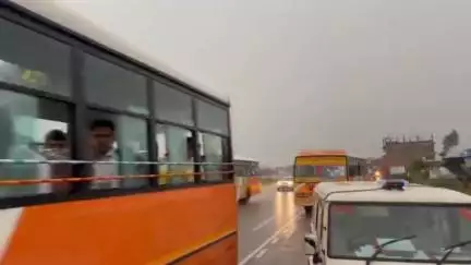 कन्नौज: शहर के कई होटलों में ठहरे लखनऊ जाने को तैयार कांस्टेबल, कन्नौज पुलिस ने की लग्जरी व्यवस्था, देखिए एक्सक्लूसिव तस्वीरें