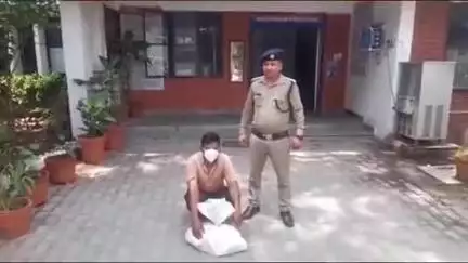 ऋषिकेश: साईं मंदिर के पास से अभियुक्त दीपक रांगढ़ को शराब तस्करी के आरोप में पुलिस ने किया गिरफ्तार