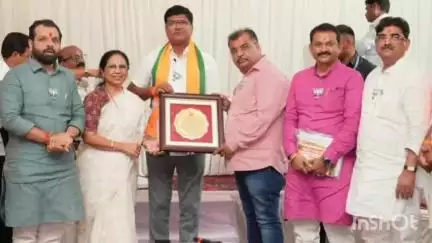 फुलंब्री: नगरपंचायतीचे माजी नगराध्यक्ष तथा भाजपचे जिल्हाध्यक्ष सुहास शिरसाठ यांचा भाजपच्या प्रदेश बैठकीत जालन्यात सन्मान