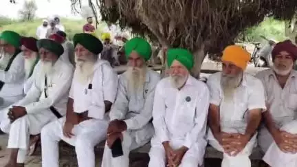 ਮਾਨਸਾ: ਸੰਯੁਕਤ ਕਿਸਾਨ ਮੋਰਚੇ ਵੱਲੋਂ ਮਾਨਸਾ ਦੇ ਪਿੰਡ ਠੂਠਿਆਂਵਾਲੀ ਵਿਖੇ ਕੀਤੀ ਗਈ ਮੀਟਿੰਗ
