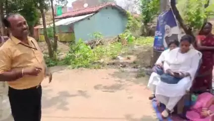 गोविंदपुर: धरती आबा जनजातीय ग्राम उत्कर्ष अभियान के तहत महुबनी-1 पंचायत में लगाया गया शिविर, सुनी गईं जनता की समस्याएं