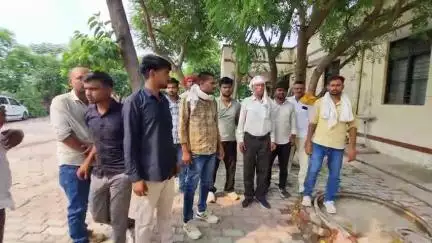 कन्नौज: कूकापुर गांव में विवाहिता की संदिग्ध परिस्थितियों में हुई मौत, परिजनों ने ससुराल वालों पर हत्या का लगाया आरोप