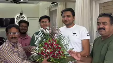 সাগরদিঘি: NEET এ মুর্শিদাবাদ জেলায় প্রথম মেধাবী ছাত্র অনিক ঘোষ  সংবর্ধনা সাগরদিঘী তৃণমূল বিধায়কের