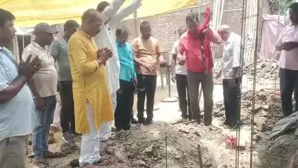 हसनगंज: तरबन्ना गांव में माता विषहरी मंदिर निर्माण के लिए भूमि पूजन कर निर्माण कार्य शुरू