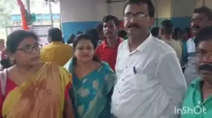 গাইঘাটা: রামপুর পল্লীমঙ্গল সমবায় সমিতির নির্বাচনে ছটি সিটের মধ্যে 6 টি তেই টিএমসি জয়লাভ করল