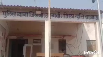 दतिया: ग्राम उद्गुवां में 4 लोगों ने वृद्ध के खेत से ट्रैक्टर द्वारा मिट्टी की चोरी की, जिगना पुलिस ने मामला दर्ज किया