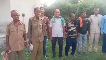 पुपरी: सुरसंड थाना के चौकीदार व दफादार का क्लर्क पर ACP व MCP लगाने में मनमानी का आरोप
