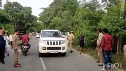 हर्रैया: पैकोलिया के जीतीपुर में जमीनी विवाद में चाकूबाजी से एक बालिका की हुई मौत, परिजनों ने सड़क किया जाम