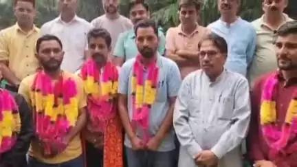 कुल्लू: हिमाचल शिक्षक महासंघ की खंड स्तरीय बैठक सैंज में आयोजित हुई