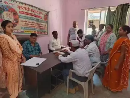 मुहम्मदाबाद गोहना: करहा समेत चार प्राथमिक स्वास्थ्य केंद्रों पर लगा मुख्यमंत्री आरोग्य स्वास्थ्य मेला