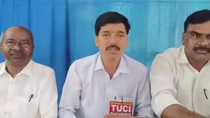 నిజామాబాద్ సౌత్: జులై 9వ తేదీన జరిగే దేశవ్యాప్త సార్వత్రిక సమ్మెను జయప్రదం చేయాలని నగరంలో TUCI జిల్లా కార్యదర్శి సుధాకర్ పిలుపు