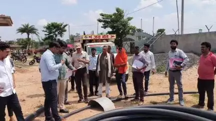 कोडरमा: भारत सरकार के शिक्षा विभाग के संयुक्त सचिव ने जल जीवन मिशन के तहत योजनाओं का अवलोकन किया