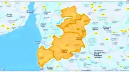 धुळे: पुढील 3-4 तासांत वादळी वाऱ्यासह पावसाची शक्यता, नागरिकांना सतर्कतेचा धुळे जिल्हा प्रशासनातर्फे इशारा