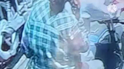 बड़ा बाजार के एक सर्राफा व्यापारी को शातिर महिलाओं ने ऑनलाइन भुगतान करने से 80 हजार की चपत लगाई।