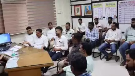 नगर: भूषणनगर अबिका नगरसह केडगाव मधील वीज पुरवठा सुरळीत करा :राष्ट्रवादीचे महावितरण अधीक्षक अभियंतायांना निवेदन