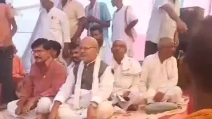 बनमा इटहरी: बिहार सरकार के मंत्री ने जमालनगर पंचायत में सत्यसंग कार्यक्रम में भाग लिया