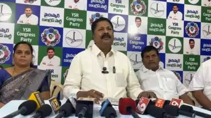 తణుకు: రైతులకు మేలు చేసింది జగన్మోహన్ రెడ్డి ప్రభుత్వమే : మాజీ మంత్రి కారుమూరి వెంకట నాగేశ్వరరావు