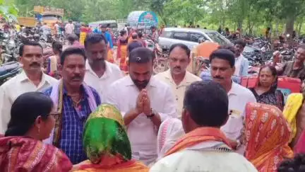 ସୁକିନ୍ଦା: ରାଙ୍କିଆ ସ୍ଥିତ ମାତଙ୍କ ୠଷି ରାମ ମନ୍ଦିରଠାରେ"ନାମ ସଂକୀର୍ତ୍ତନ ମହାକୁମ୍ଭରେ"ଯୋଗଦେଲେ ପୂର୍ବତନ ମନ୍ତ୍ରୀ ପ୍ରିତିରଞ୍ଜନ ଘଡାଇ