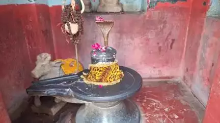 कन्नौज: मोहल्ला कानूनगोयान में है पुराना शिव मंदिर, पूजा-अर्चना करने से मनोकामना होती है पूरी