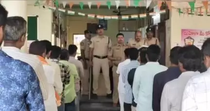 మంగళగిరి: రౌడీ షీటర్లకు కౌన్సిలింగ్ నిర్వహించిన రూరల్ ఎస్సై వెంకట్