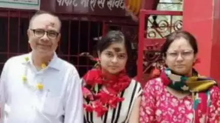 परिहार: नीट परीक्षा में परिहार सीओ की बेटी जान्हवी ने बाजी मारी
