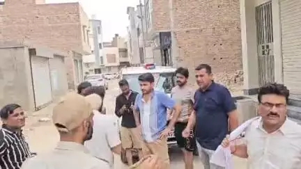 हनुमानगढ़: जंक्शन के वार्ड नंबर-19 में संचालित होटलों में अनैतिक गतिविधियों को लेकर वार्डवासियों में आक्रोश, SP से की गई शिकायत
