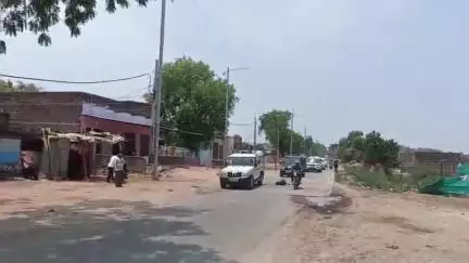 दतिया नगर: पूर्व गृहमंत्री डॉक्टर नरोत्तम मिश्रा दतिया नगर की सेंवढ़ा चुंगी पर साहू समाज के कार्यक्रम में हुए शामिल
