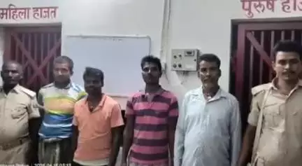 भरगामा: चार फरार वारंटी चढ़े पुलिस के हत्थे, भेजा गया अररिया जेल