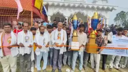 राजमहल: श्रीधर दियारा में दो दिवसीय फुटबॉल टूर्नामेंट में पहुंचे विधायक एमटी राजा