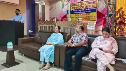 ਗੁਰਦਾਸਪੁਰ: ਜੱਚੇ-ਬੱਚੇ ਦੀ ਮੌਤ ਦਰ ਨੂੰ ਘਟਾਉਣ ਲਈ ਸਿਹਤ ਵਿਭਾਗ ਵੱਲੋਂ ਵਿਸ਼ੇਸ਼ ਉਪਰਾਲੇ ਕੀਤੇ ਜਾ ਰਹੇ ਹਨ - ਡਿਪਟੀ ਕਮਿਸ਼ਨਰ ਗੁਰਦਾਸਪੁਰ
