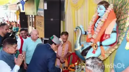 सोलन: स्वास्थ्य मंत्री धनीराम शांडिल ने देहुंघाट में आयोजित सिद्ध श्री बाबा बालक नाथ मेले में मुख्य अतिथि के रूप में की शिरकत