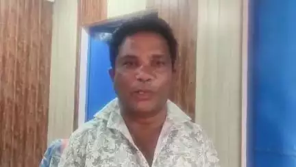 ଖରିଆର: ଖାସବାହାଲ ପଞ୍ଚାୟତରେ ବିକାଶ ରଥକୁ ବିପୁଳ ସ୍ୱାଗତ; ସରପଞ୍ଚ କୁନୁ ଚରଣ ବେହେରାଙ୍କ ପ୍ରତିକ୍ରିୟା