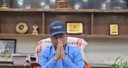 মৰিগাঁও: জিলা আয়ুক্ত কাৰ্যালয়ৰ পৰা মৰিগাঁও জিলাৰ পৰা বদলি সন্দৰ্ভত অন্তিম বাৰ্তা প্ৰেৰণ আয়ুক্তগৰাকীৰ