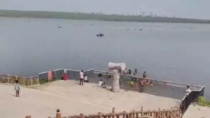 रावतभाटा: रावतभाटा के राणा प्रताप सागर बांध में सुरक्षा प्रतिबंधों के बावजूद हो रही वोटिंग, सिंचाई विभाग ने की सख्ती