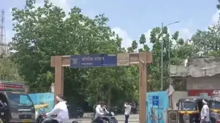 चांदूर बाजार: : दिलालपुर बस स्टॉप जवळ वसुली अधिकाऱ्याची बॅग हिसकावून चोरट्याने काढला पळ, चांदूरबाजार पोलिसांत गुन्हा दाखल