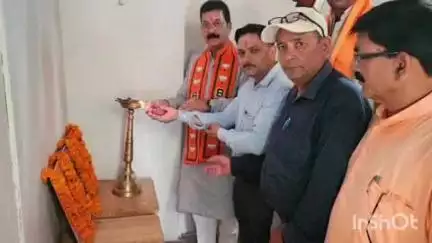 अल्मोड़ा: हवालबाग विकास खंड सभागार में भाजपा ने आयोजित की कार्यशाला, भाजपा प्रदेश उपाध्यक्ष कैलाश शर्मा रहे मुख्य वक्ता