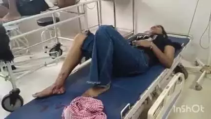 आरा: पटना के अपोलो अस्पताल की नर्सिंग महिला स्टाफ आरा रेलवे स्टेशन के पास सड़क दुर्घटना में घायल, सदर अस्पताल में भर्ती