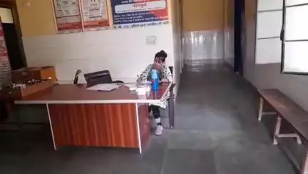 चंदौसी: अकरौली के प्राथमिक स्वास्थ्य केंद्र पर मुख्यमंत्री आरोग्य स्वास्थ्य मेले का आयोजन किया गया, पहुंचे 35 मरीज